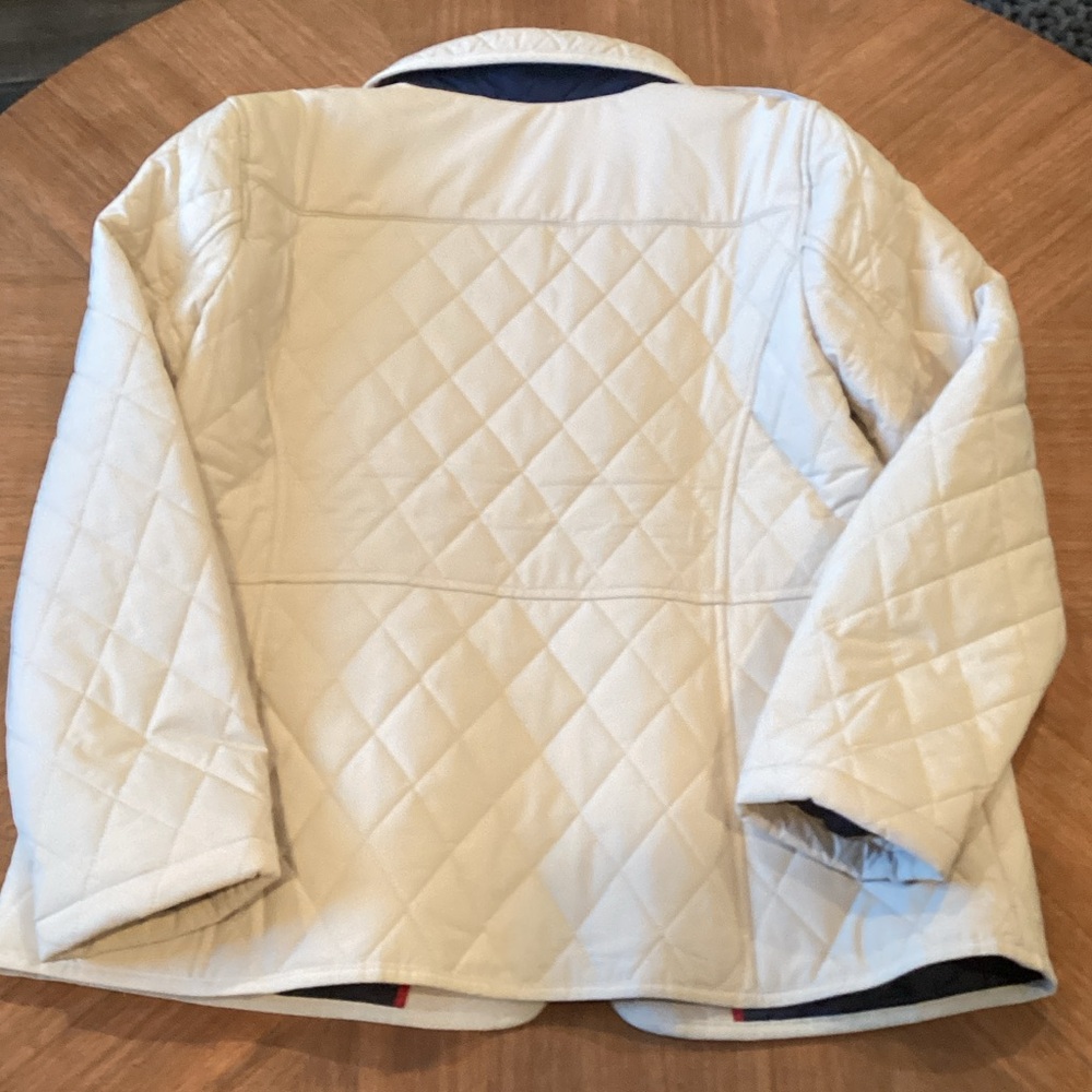 Tommy Hilfiger Women's Off-White Quilted Barn Jacket EUC - Picture 5 of 6
